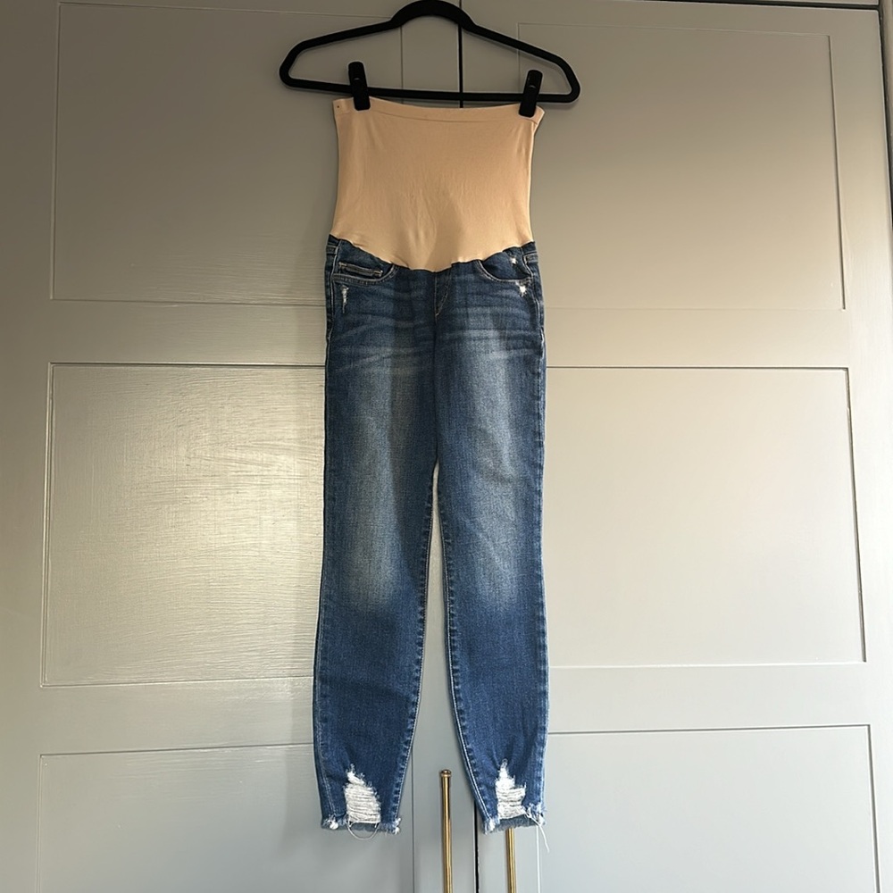 Joe’s Jeans The Icon Maternity Mid Rise Skinny Crop